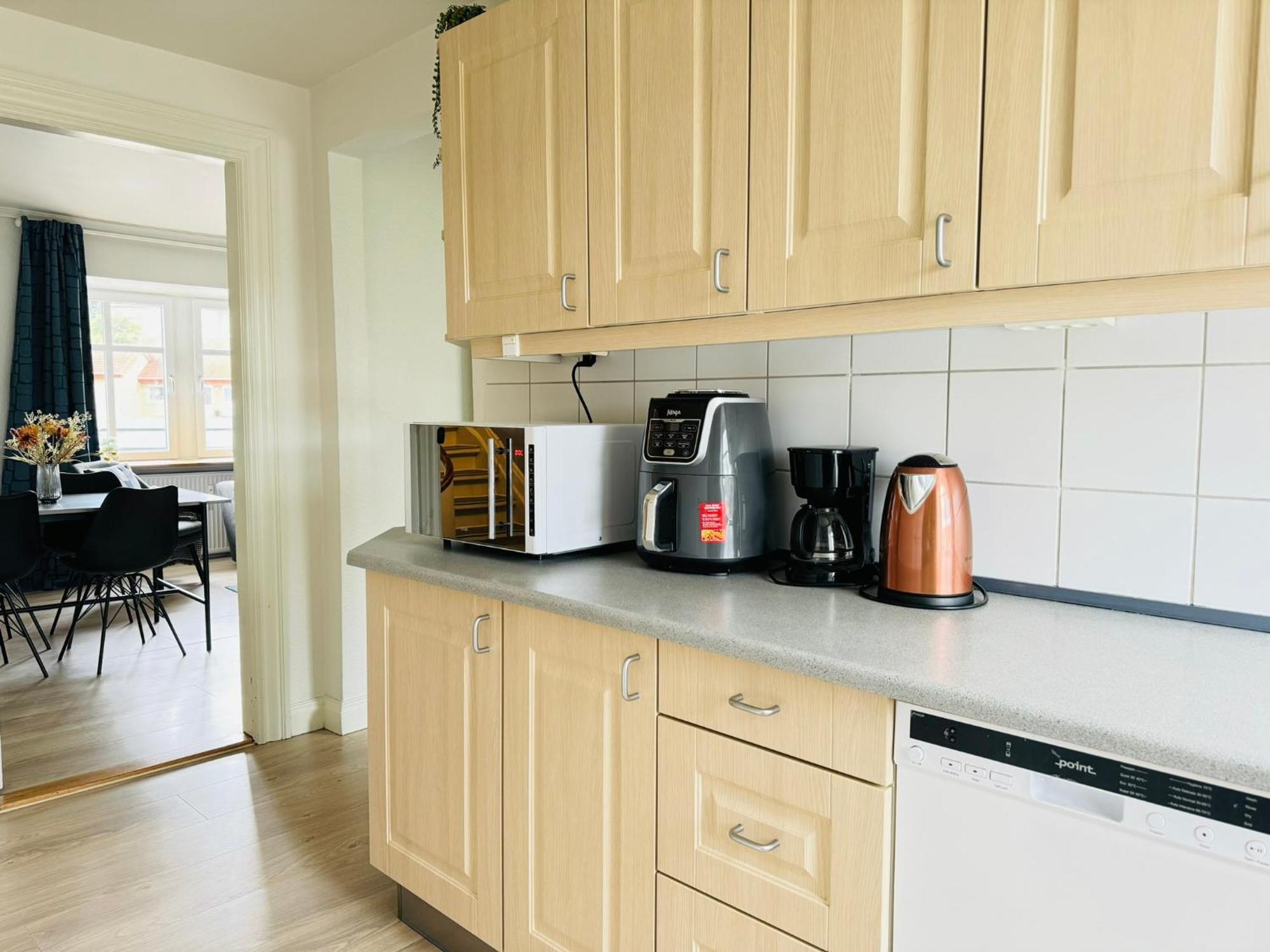 Aday - Modern 2 Bedroom Charming Central Apartment With Public Parking Aalborg Exterior photo